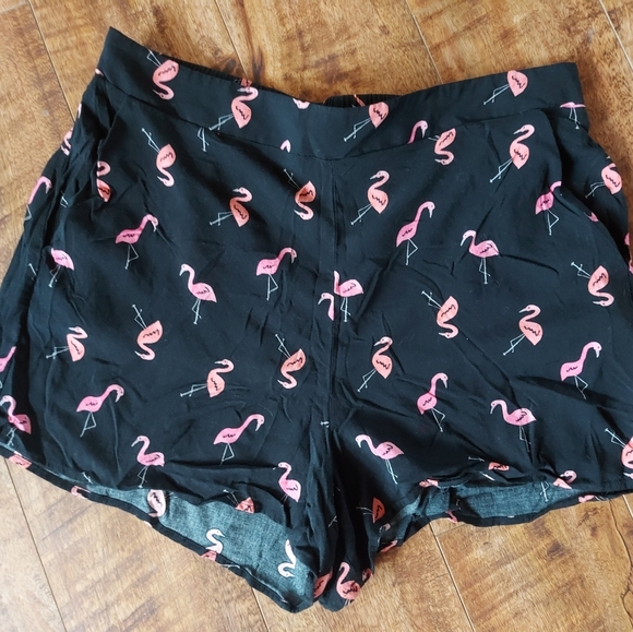 Shorts - Picture 1 of 1